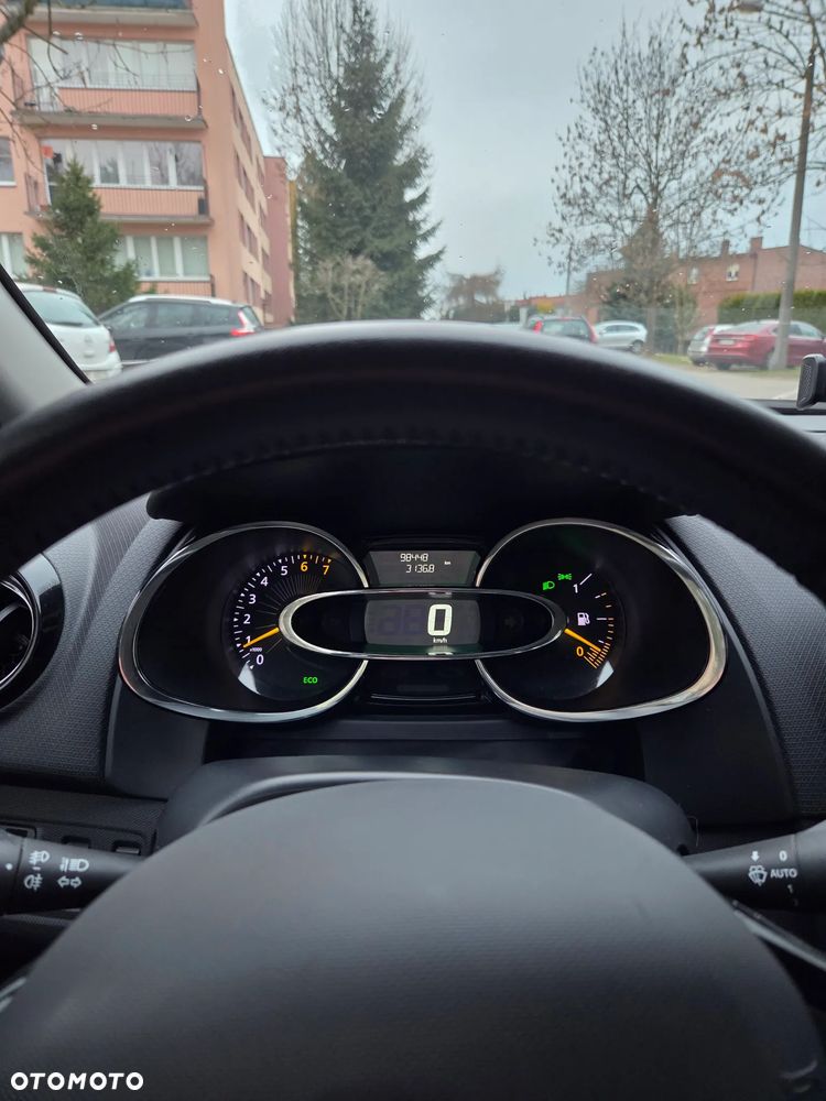 Renault Clio 0.9 TCe Limited - 11