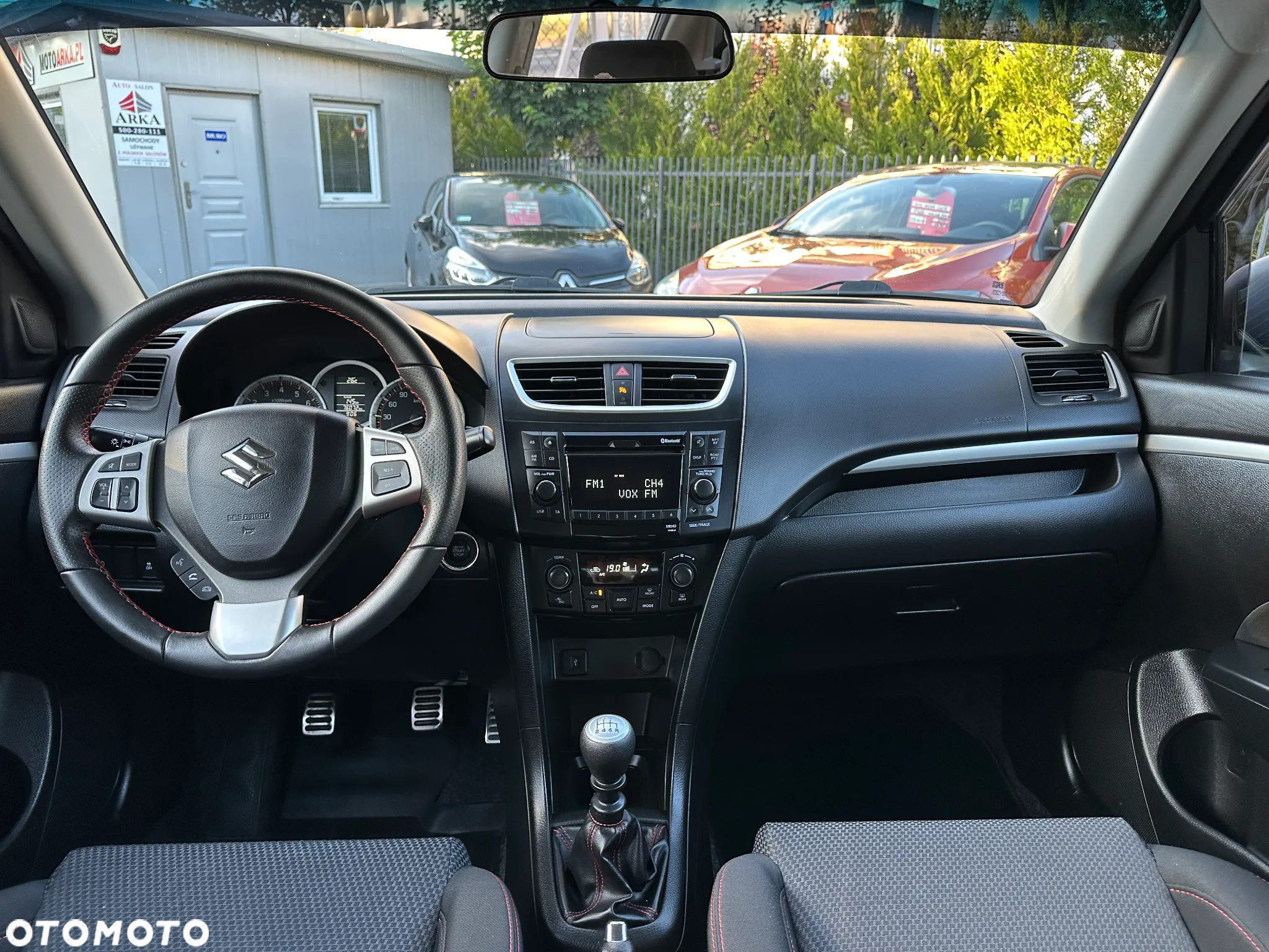 Suzuki Swift 1.6 Sport - 11
