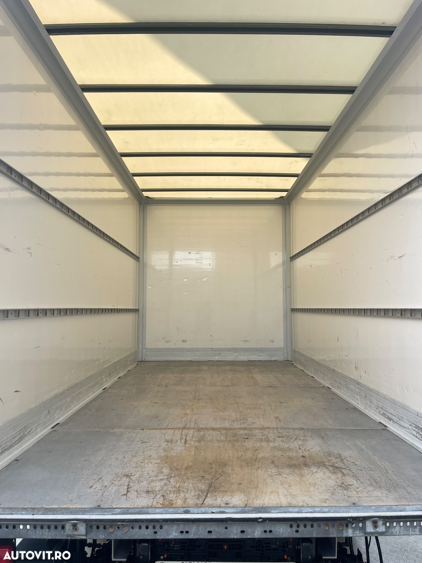 Iveco Daily 35S16 KOFFER LIFT - 18