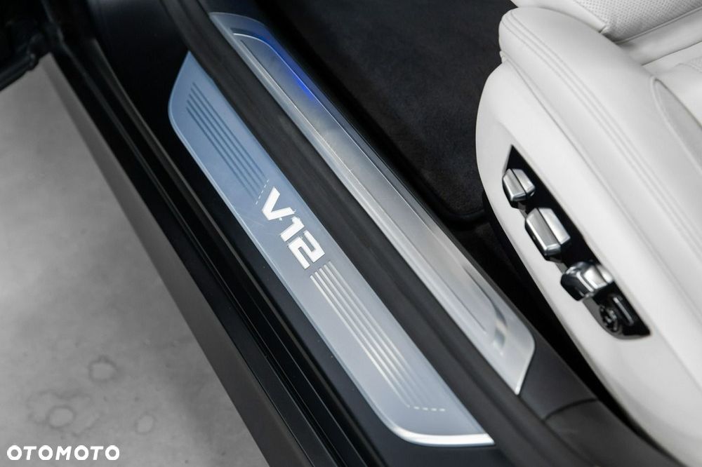 BMW Seria 7 M760Li xDrive - 33
