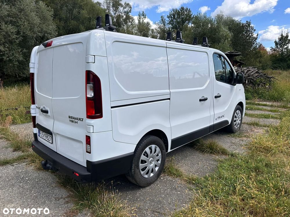 Renault Trafic L1H1 1.6 diesel 145kM, manual, 2019 rok BAGAŻNIK DACHOWY THULE, KAMERA COFANIA, HAK, CZUJNIKI PARKOWANIA, ORGINALNY PRZEBIEG! - 16