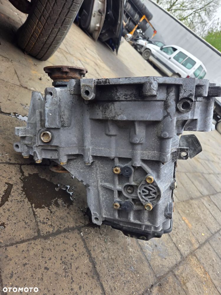 Skrzynia biegów  VW Caddy Manualna 5-biegowa HQS HQS14026 - 7