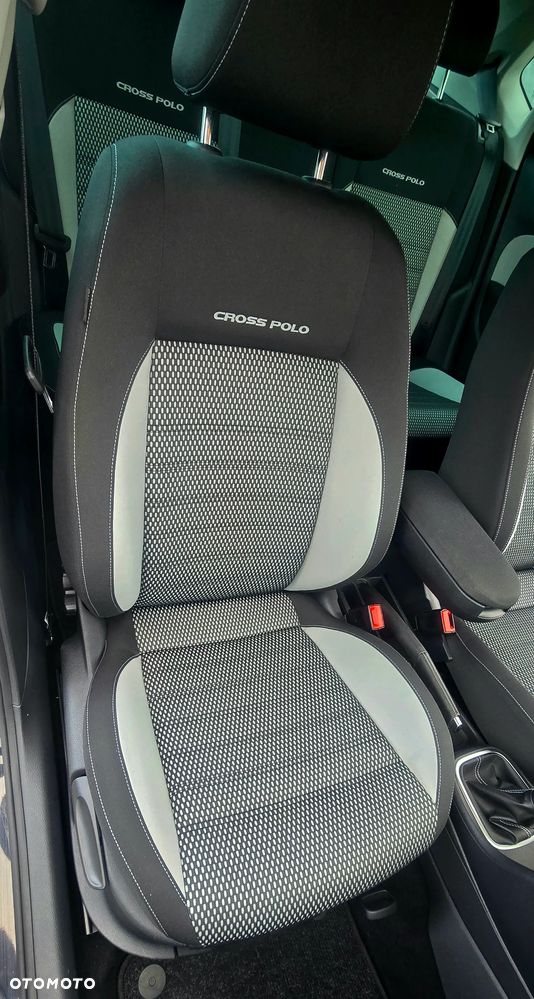 Volkswagen Polo 1.4 Cross - 15