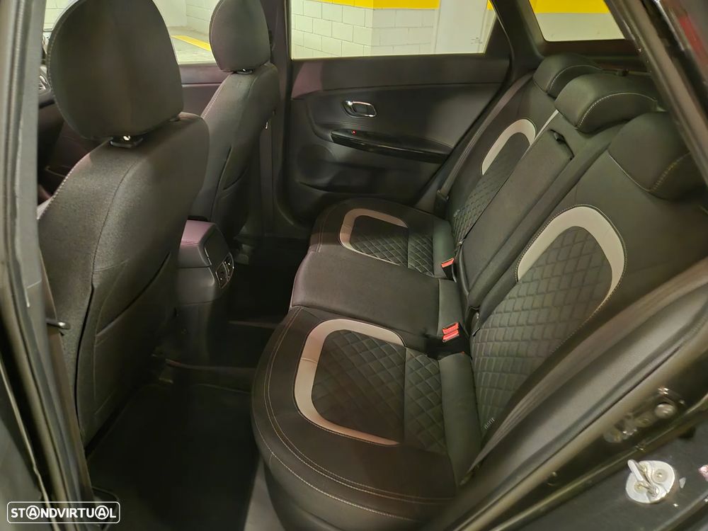 Kia Ceed SW 1.6 CRDi GT Line - 29