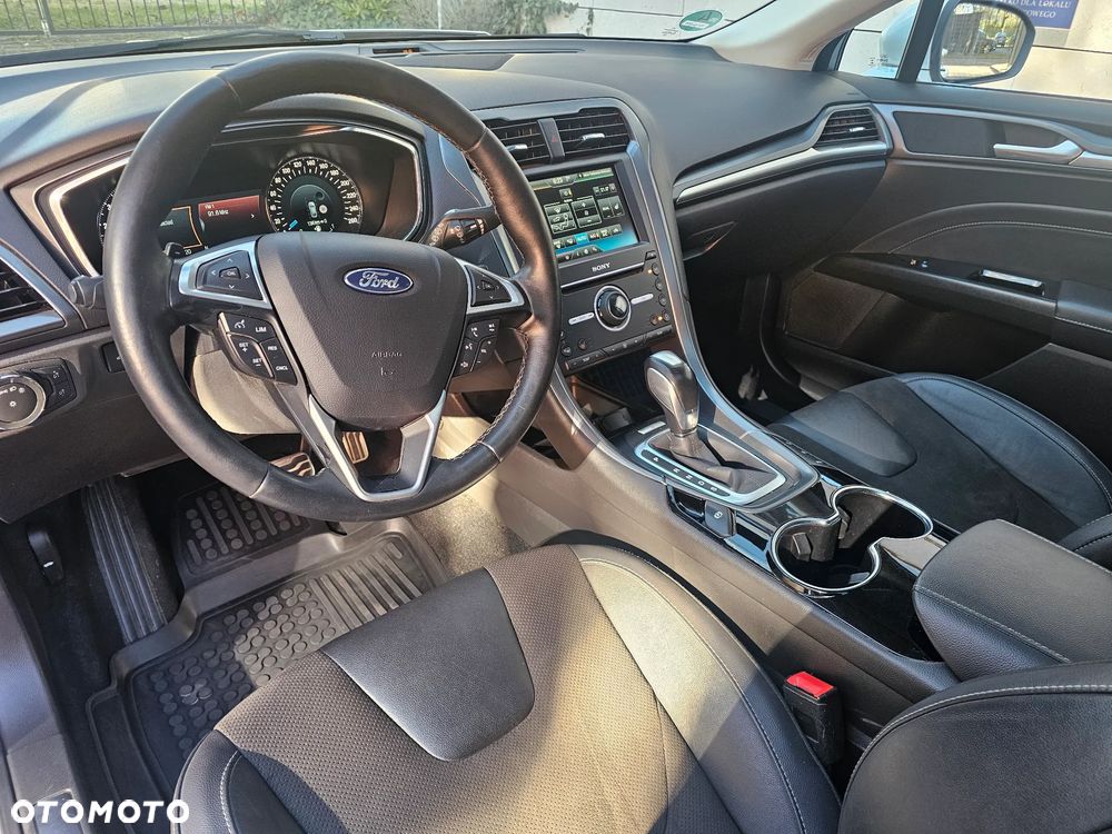 Ford Mondeo 2.0 TDCi Bi-Turbo PowerShift-Aut Titanium - 10