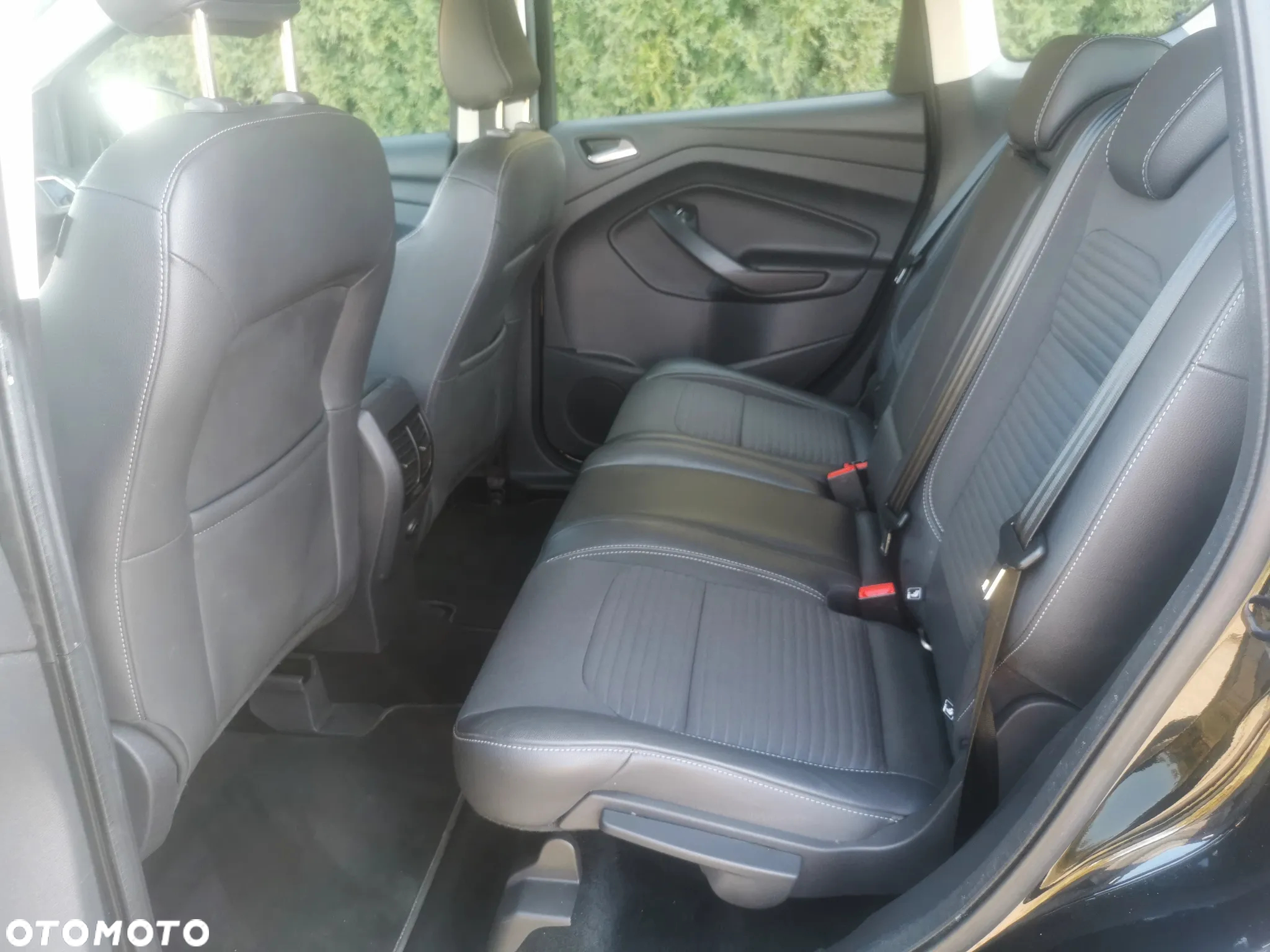Ford Kuga 2.0 TDCi 4x4 Titanium - 10