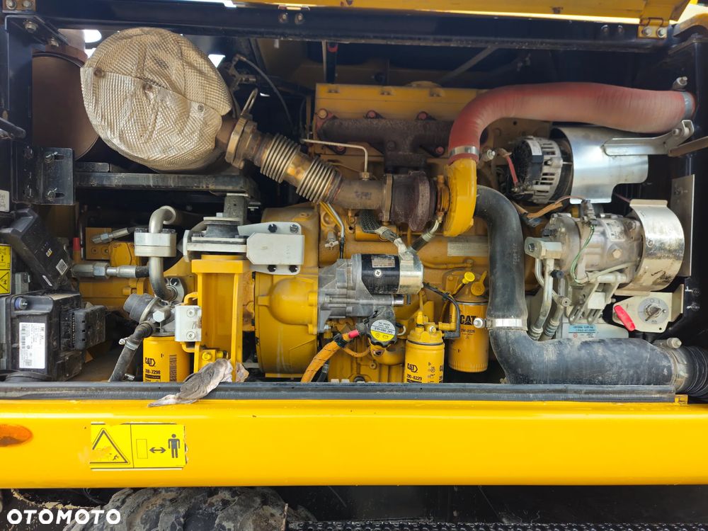 Caterpillar 313 D - 18