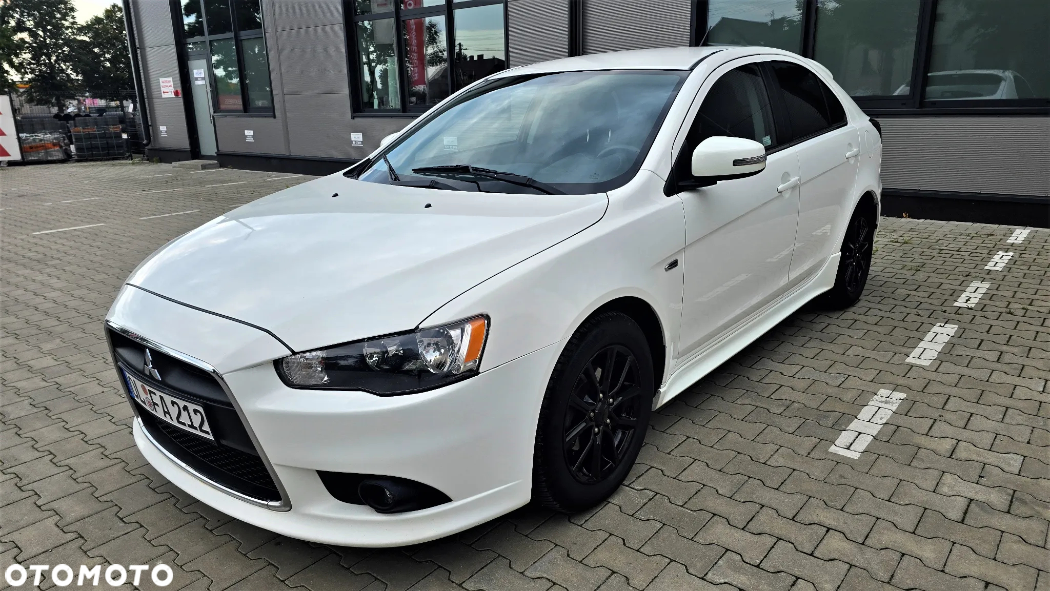 Mitsubishi Lancer Sportback 1.6 ClearTec Plus - 4