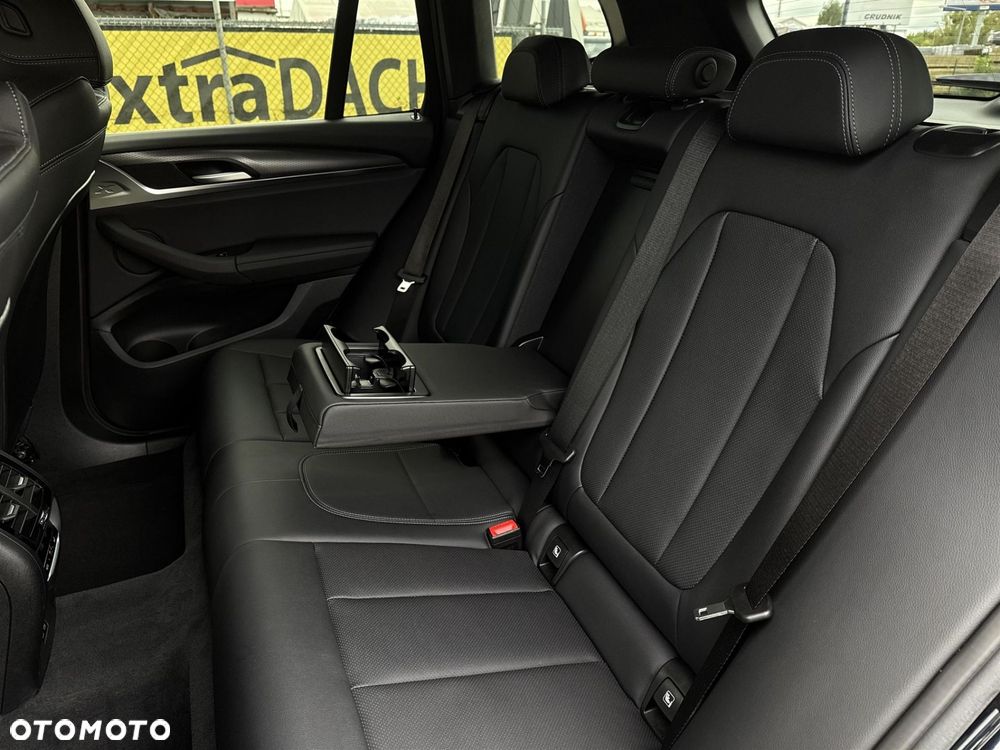 BMW X3 - 24