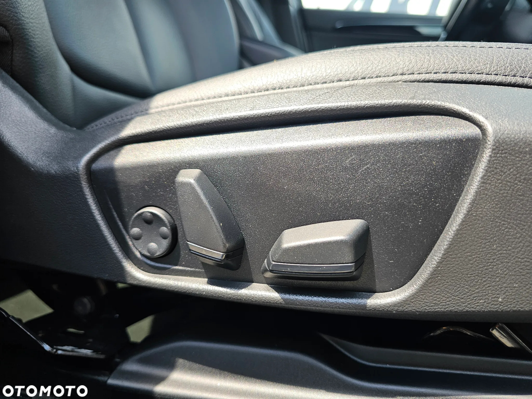 BMW X1 xDrive25i Sport Line - 23