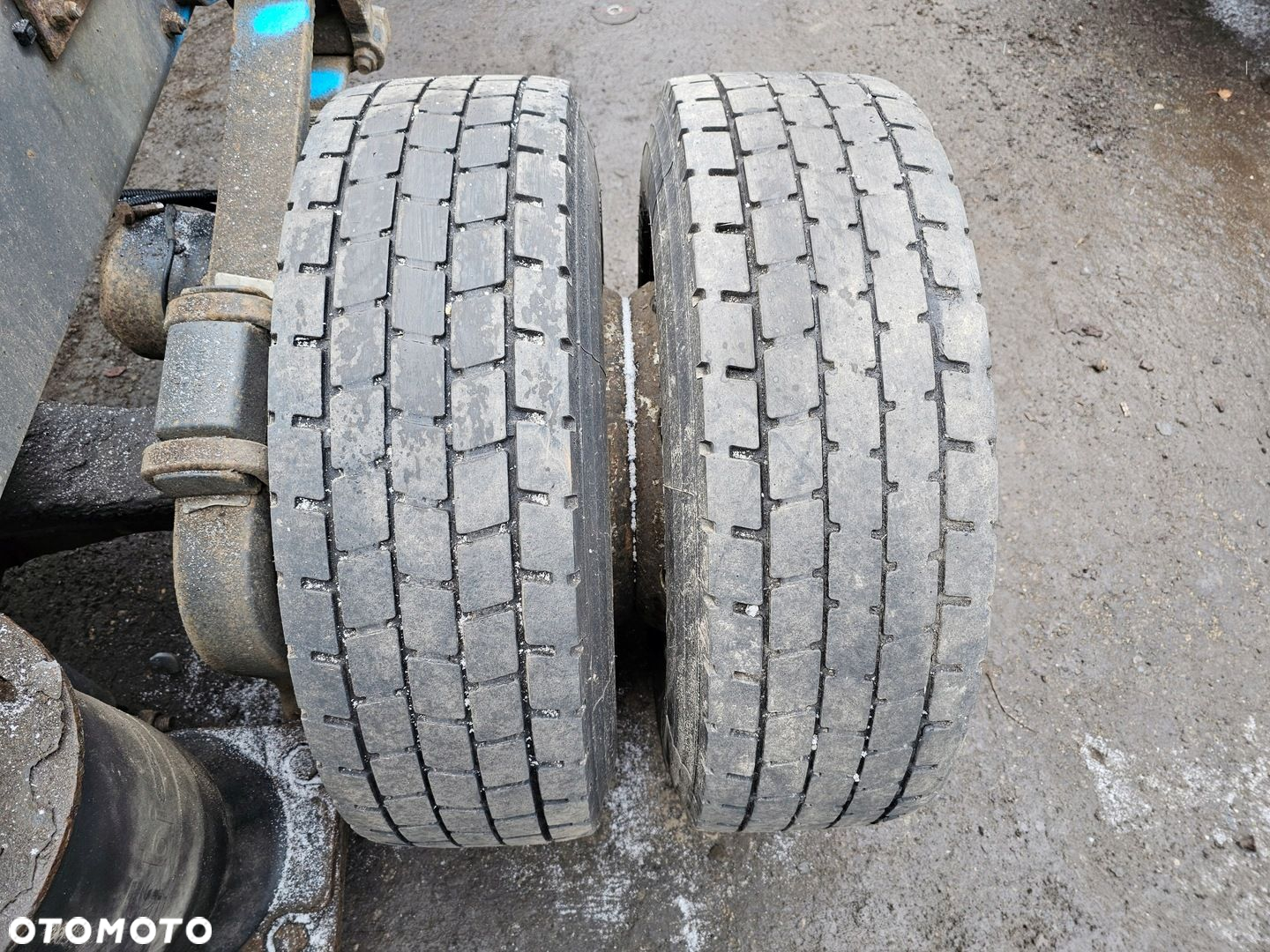 KOŁA FELGI OPONY FELGA OPONA DAF LF 45 AEOLUS ADR35 245/70 17,5 8 szpilek - 4