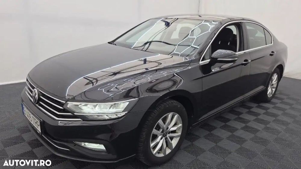 Volkswagen Passat 2.0 TDI DSG Comfortline - 9
