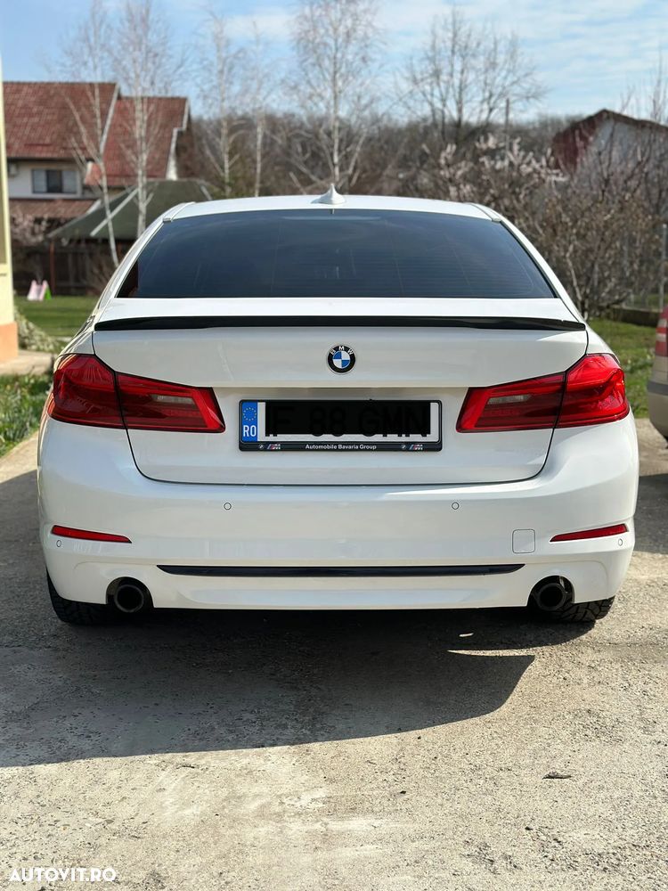 BMW Seria 5 530i xDrive AT - 3