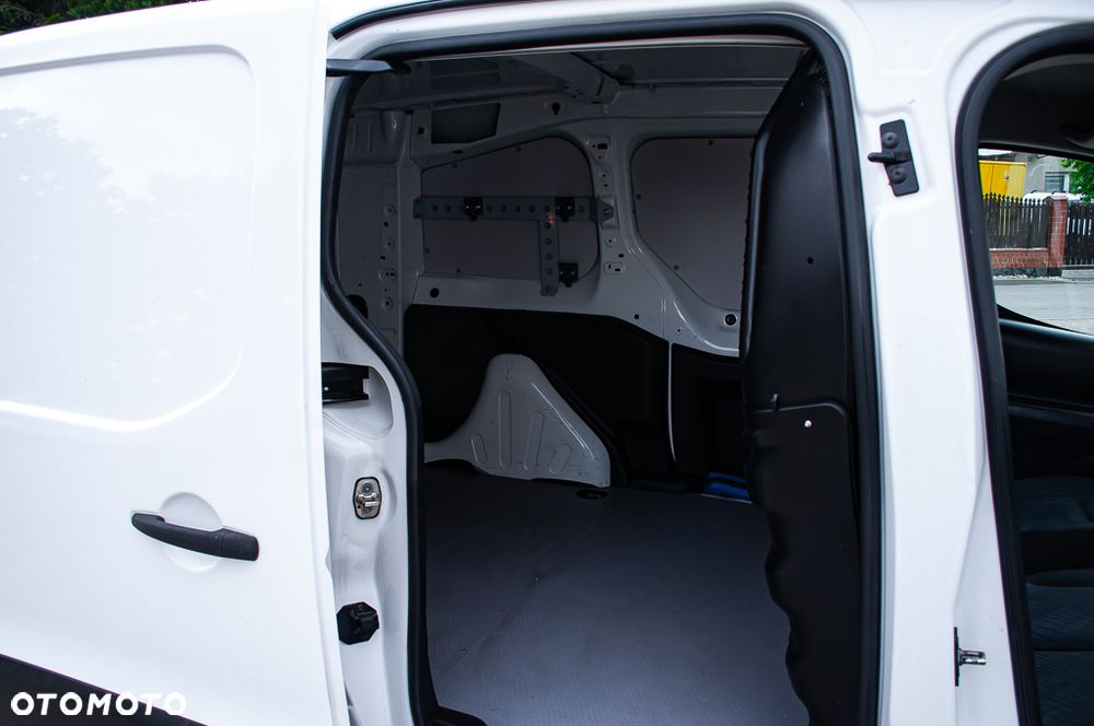 Peugeot PARTNER - 23