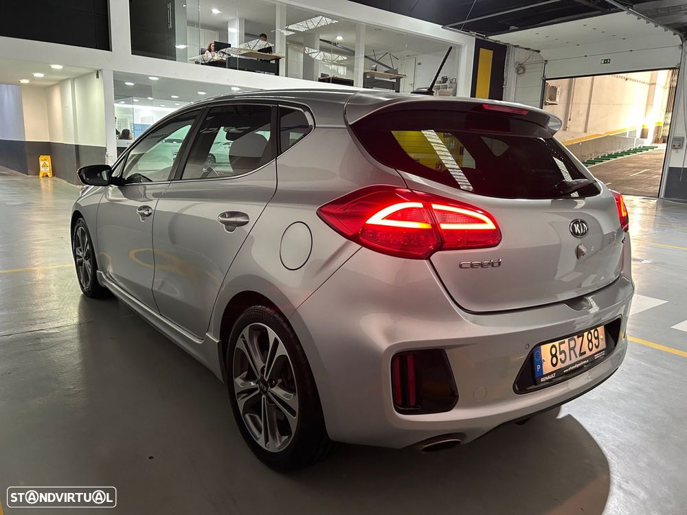 Kia Ceed 1.6 CRDi GT Line - 7