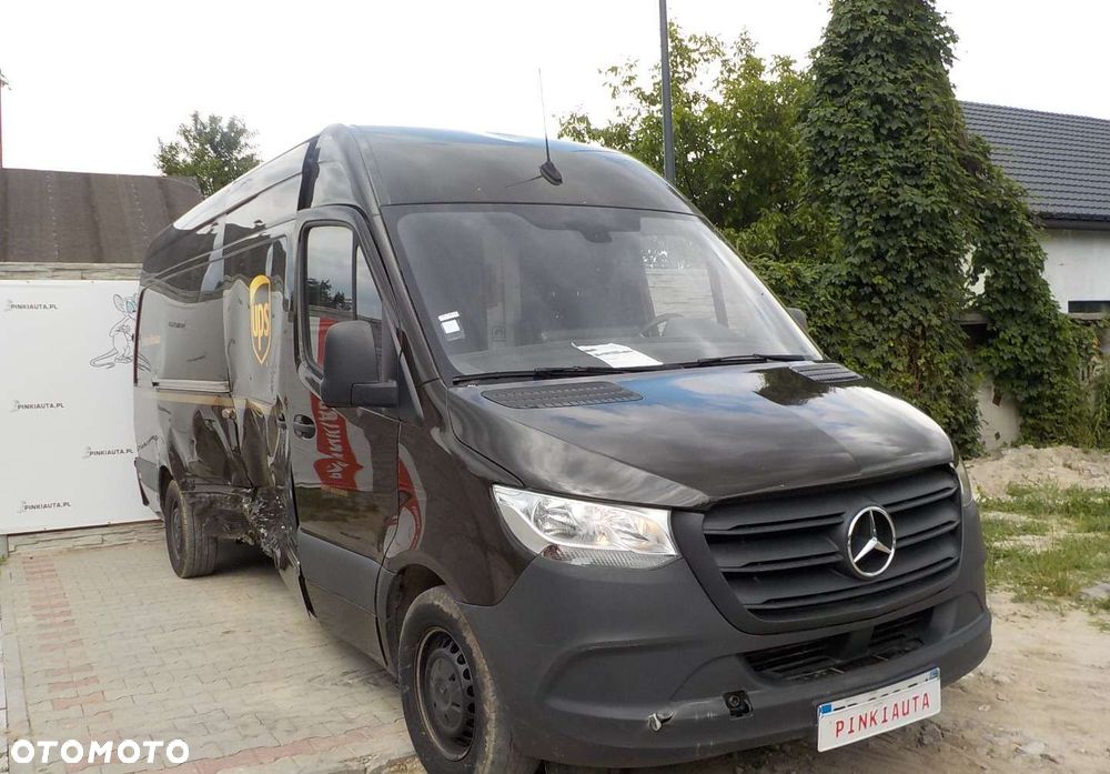 Mercedes-Benz Sprinter - 1