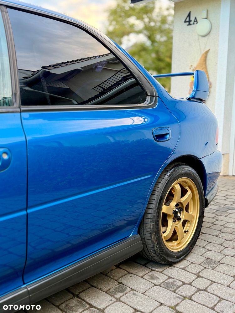 Subaru Impreza - 18