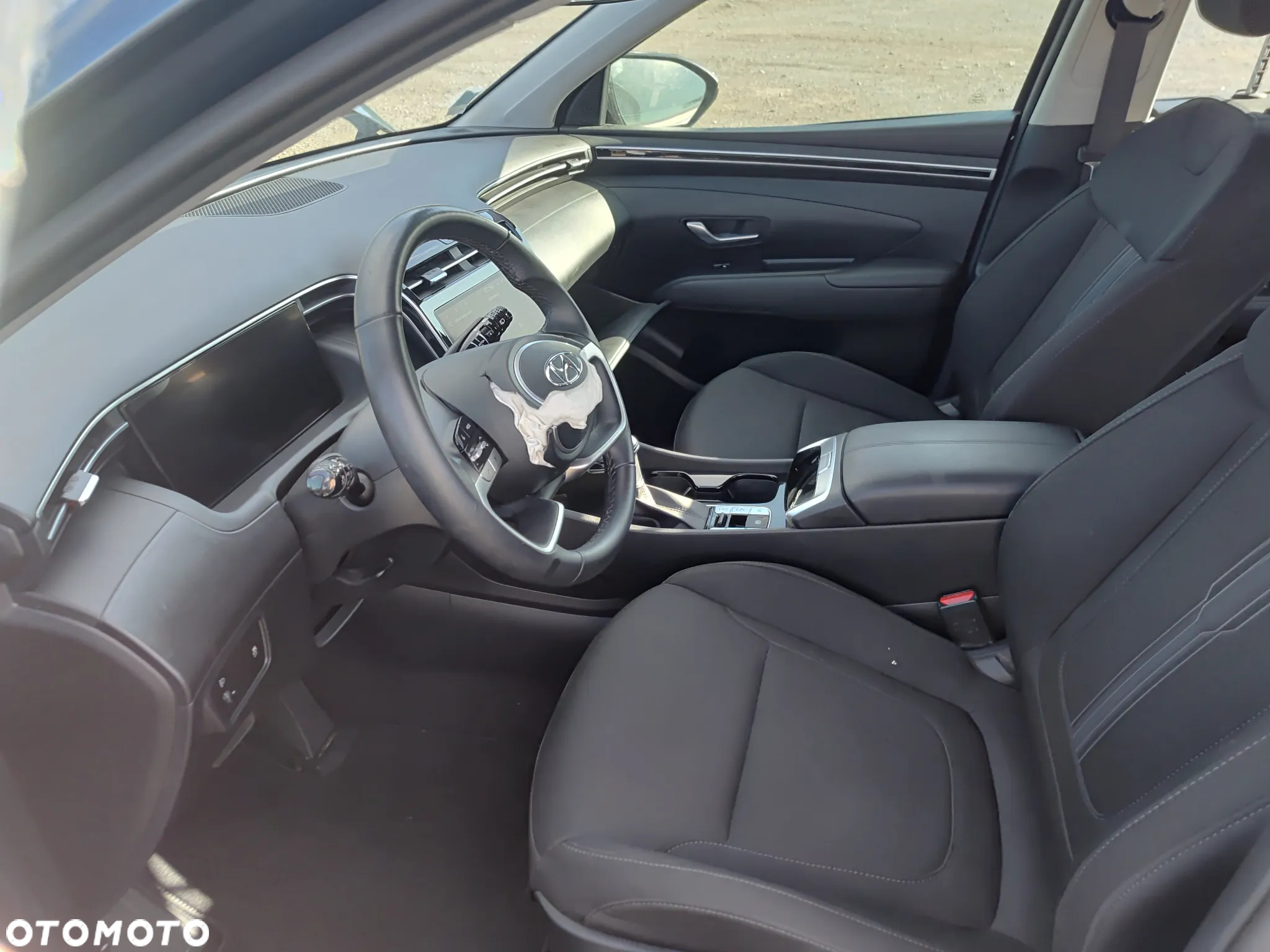 Hyundai Tucson 1.6 CRDi 48V-Hybrid 2WD DCT Trend - 25