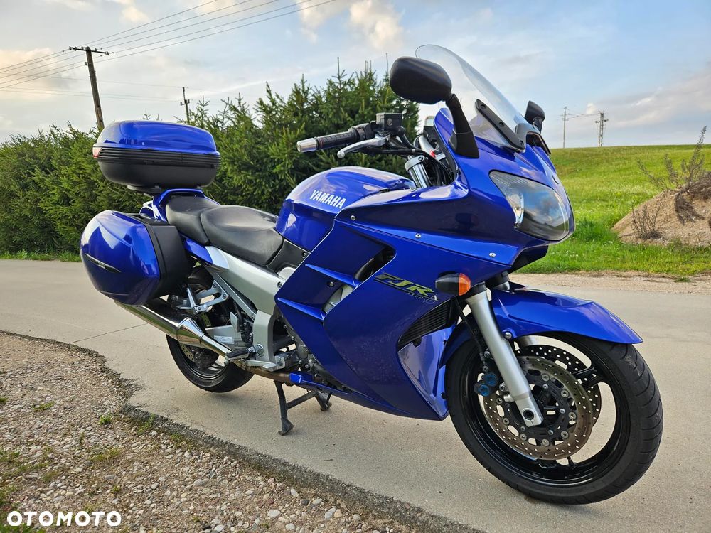 Yamaha FJR - 2
