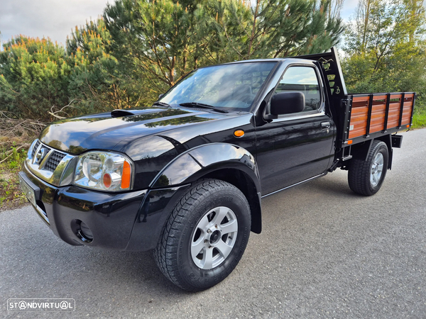 Nissan D22 Cab Simples 4X4