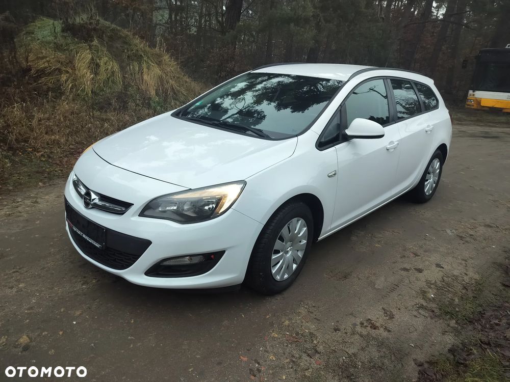 Opel Astra 2.0 CDTI Style - 1