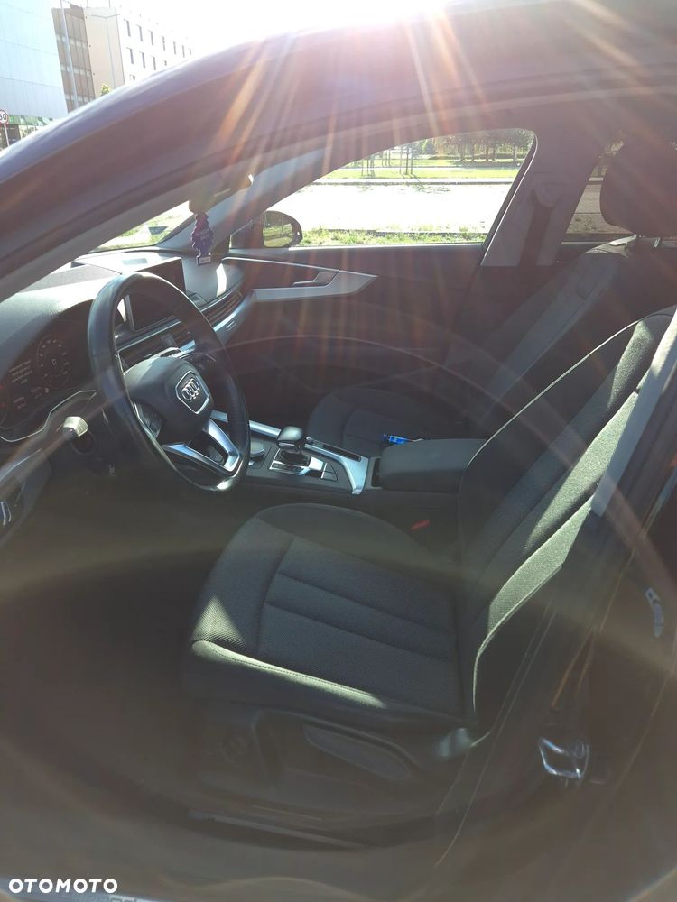 Audi A4 Allroad 2.0 TDI Quattro S tronic - 27