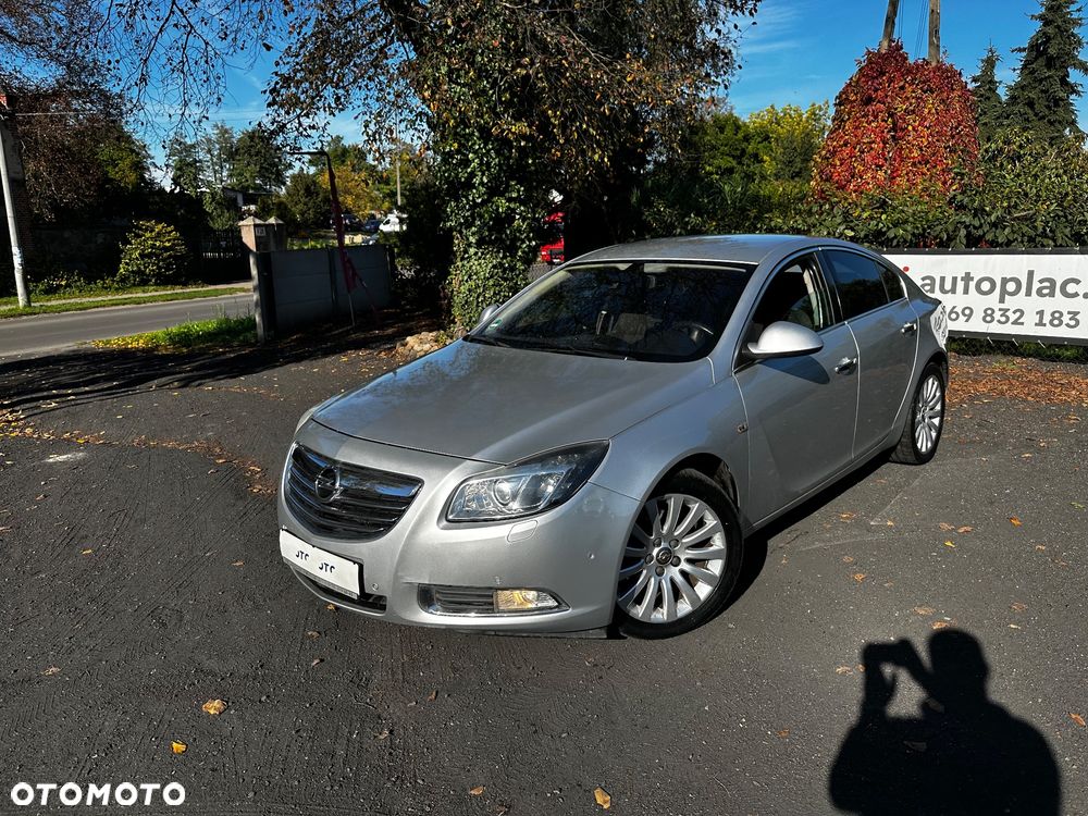 Opel Insignia - 1