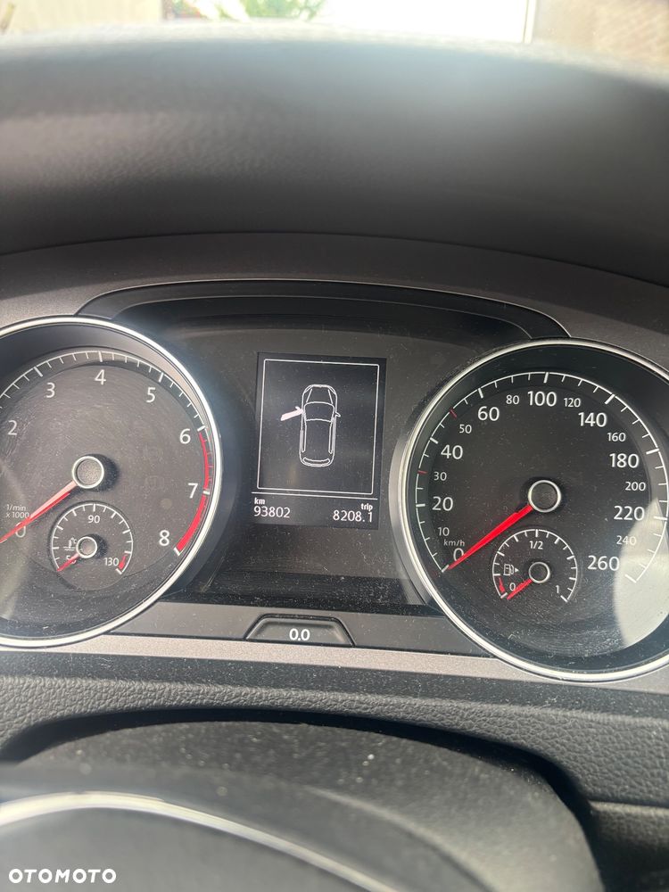 Volkswagen Golf 1.2 TSI BMT Trendline - 4