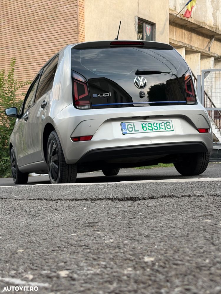 Volkswagen up! - 5