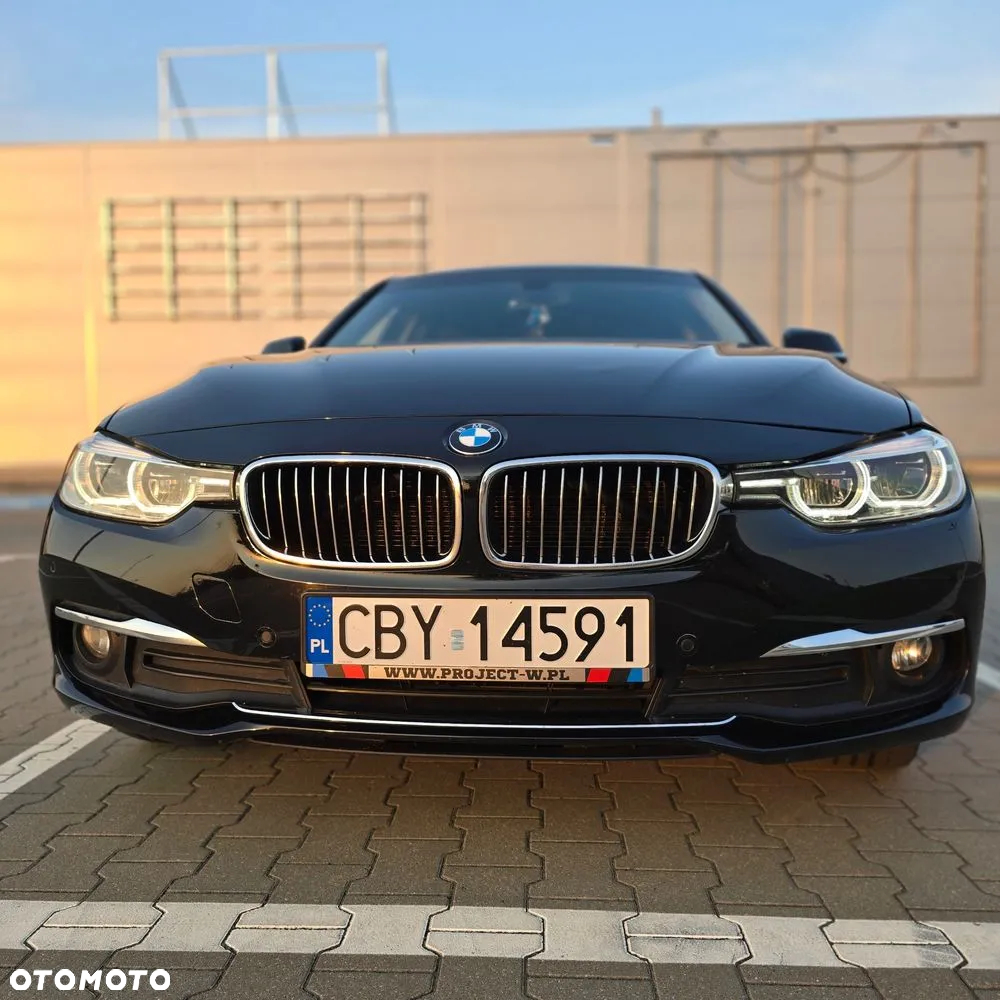 BMW Seria 3 320d Luxury Line - 3