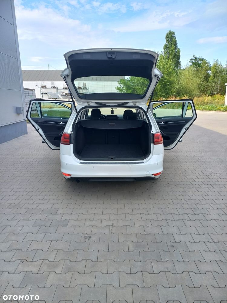 Volkswagen Golf Variant - 18