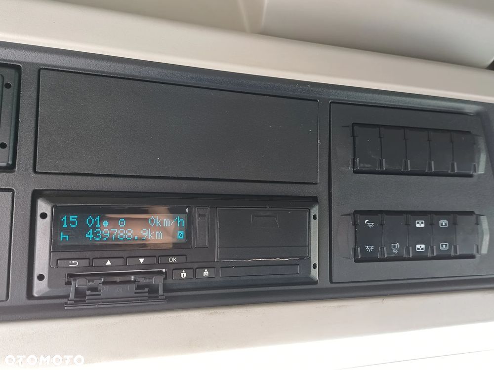 Ford F-Max STANDARD EURO 6 oryginalny przebieg - 8