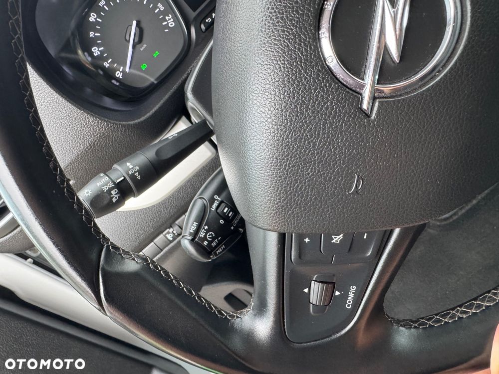 Opel Vivaro - 28