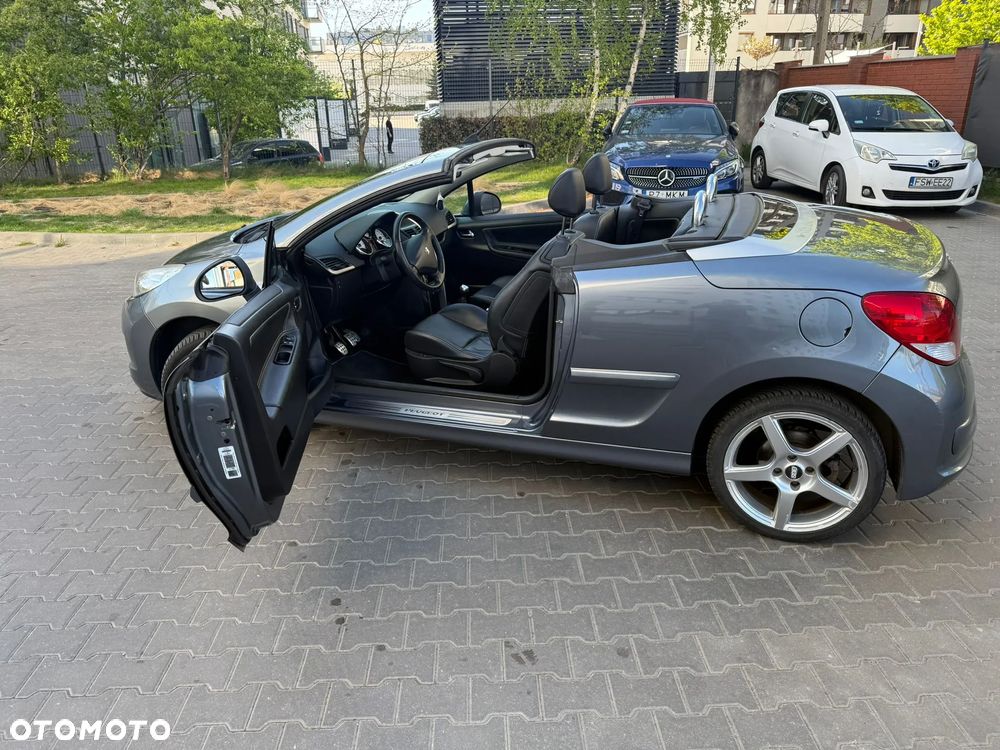 Peugeot 207 CC - 7
