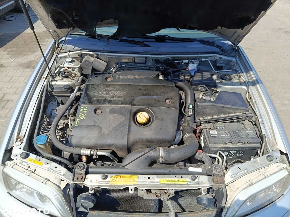 Volvo S40 1.9d D4192T3 2004r NA CZĘŚCI - 7