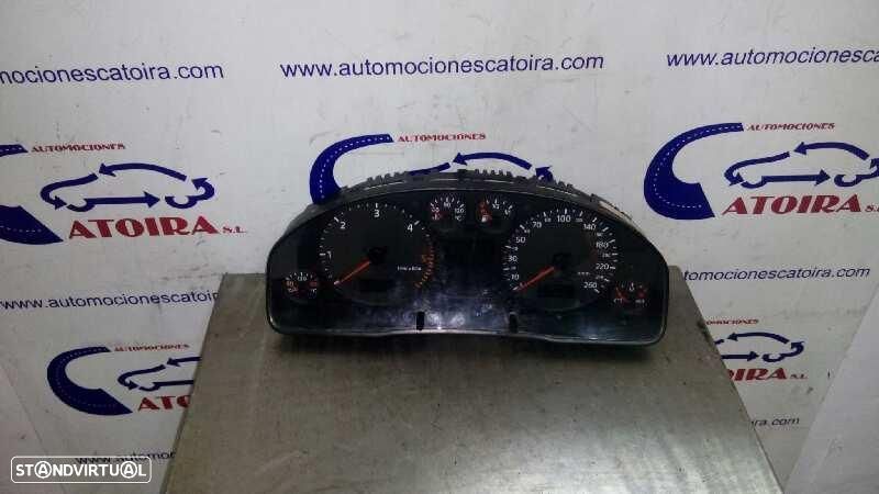 QUADRANTE AUDI A6 BERLINA 4B2 - 1