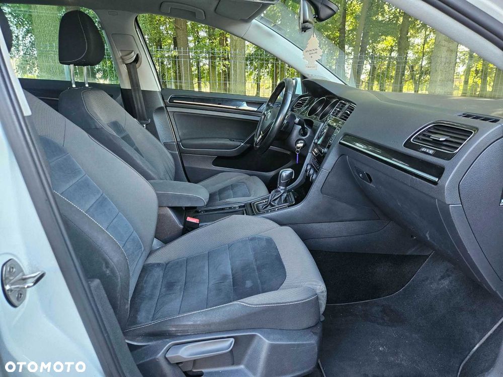 Volkswagen Golf - 7