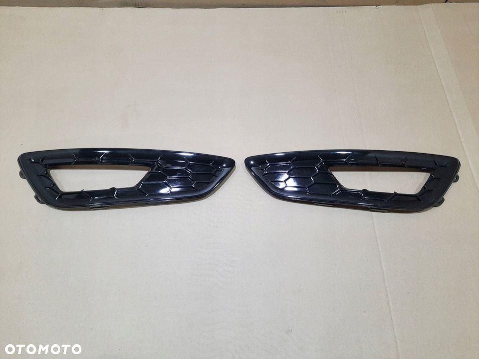 KRATKA PRZÓD FORD FOCUS MK3 LIFT ST-LINE NOWE - 1