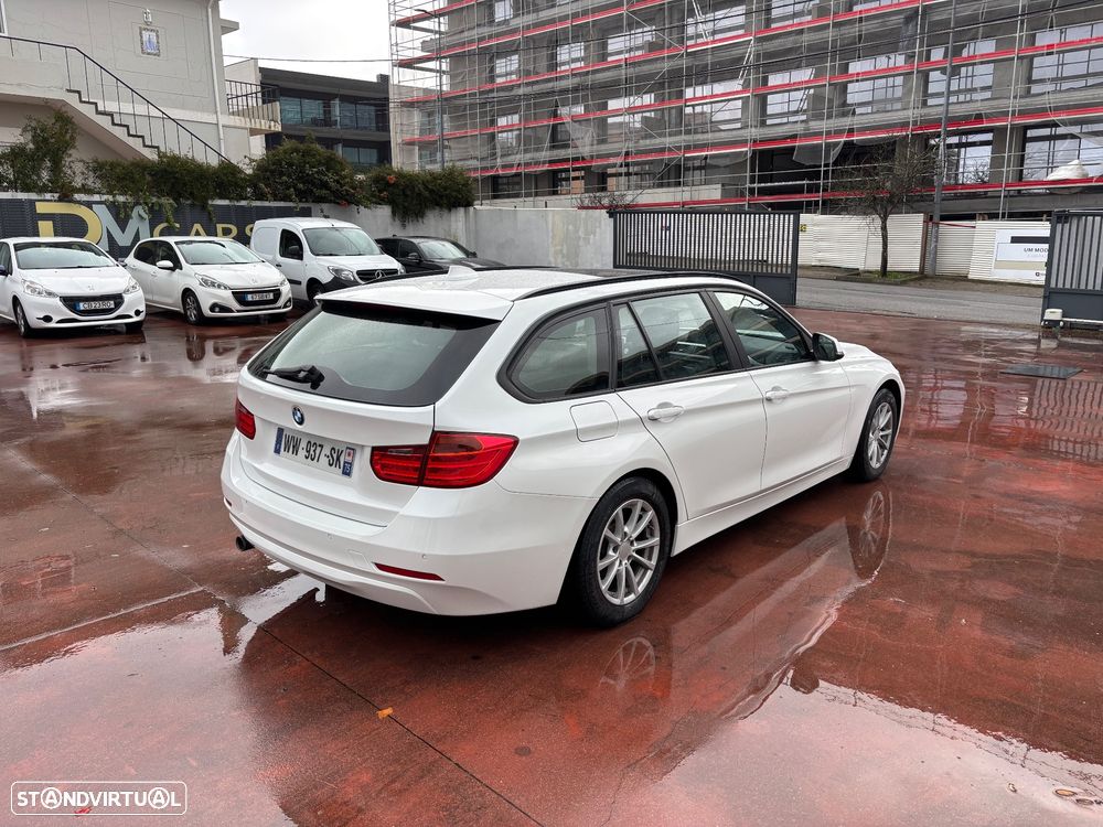 BMW 318 d Modern Line - 4