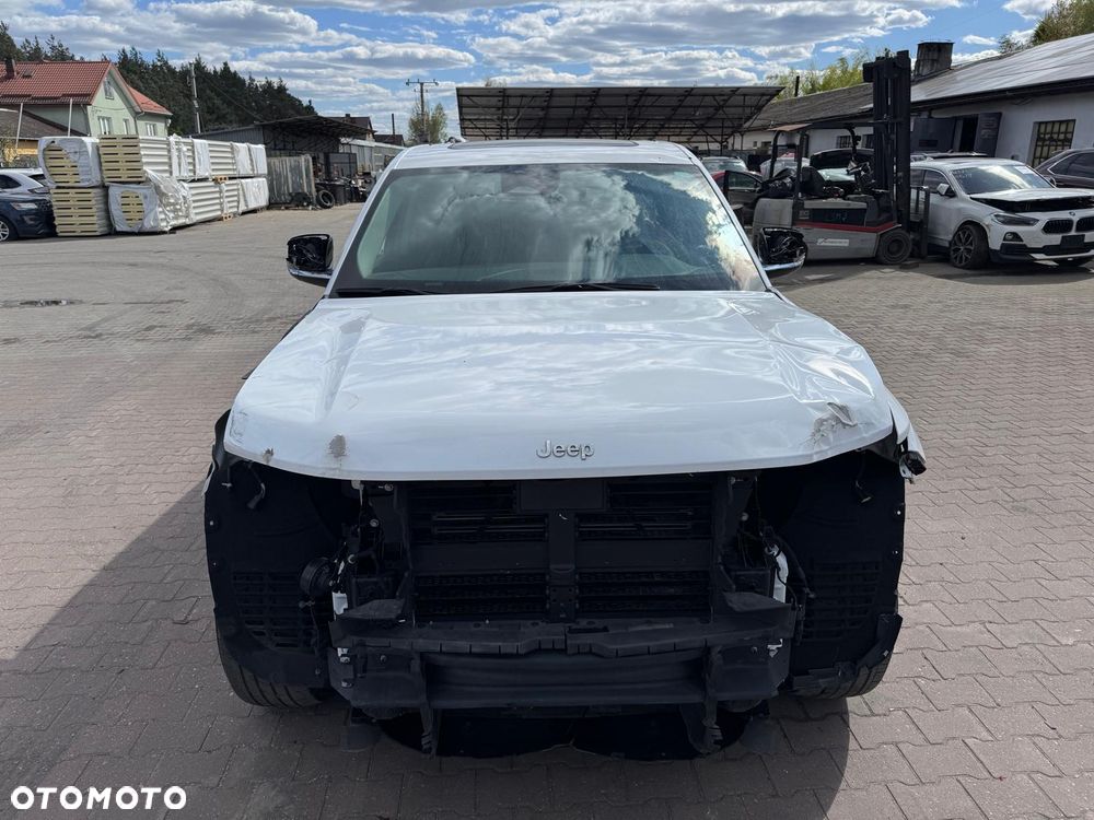 Jeep Grand Cherokee - 4