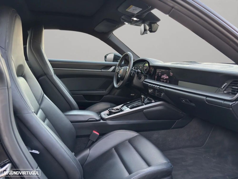Porsche 911 (992) Carrera S PDK - 18