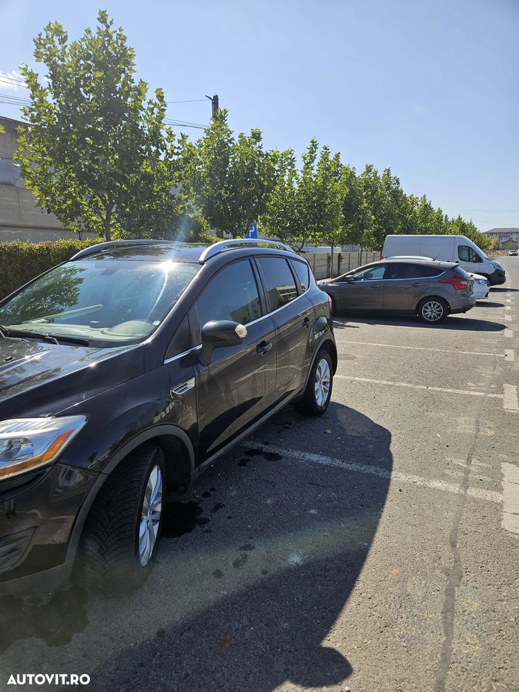 Ford Kuga - 11