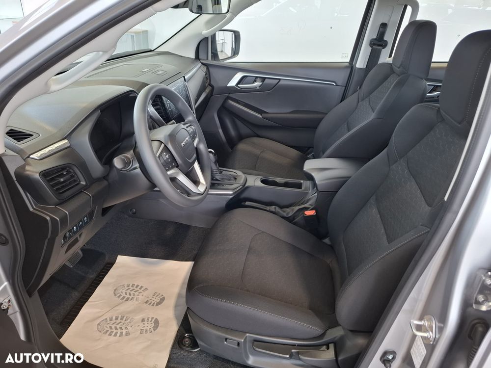 Isuzu D-Max 2.2 DSL 4x4 Double Cab 8AT Executive - 6