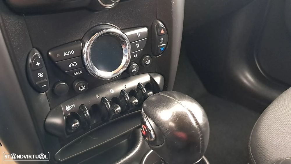 MINI Countryman Cooper SD Auto - 26