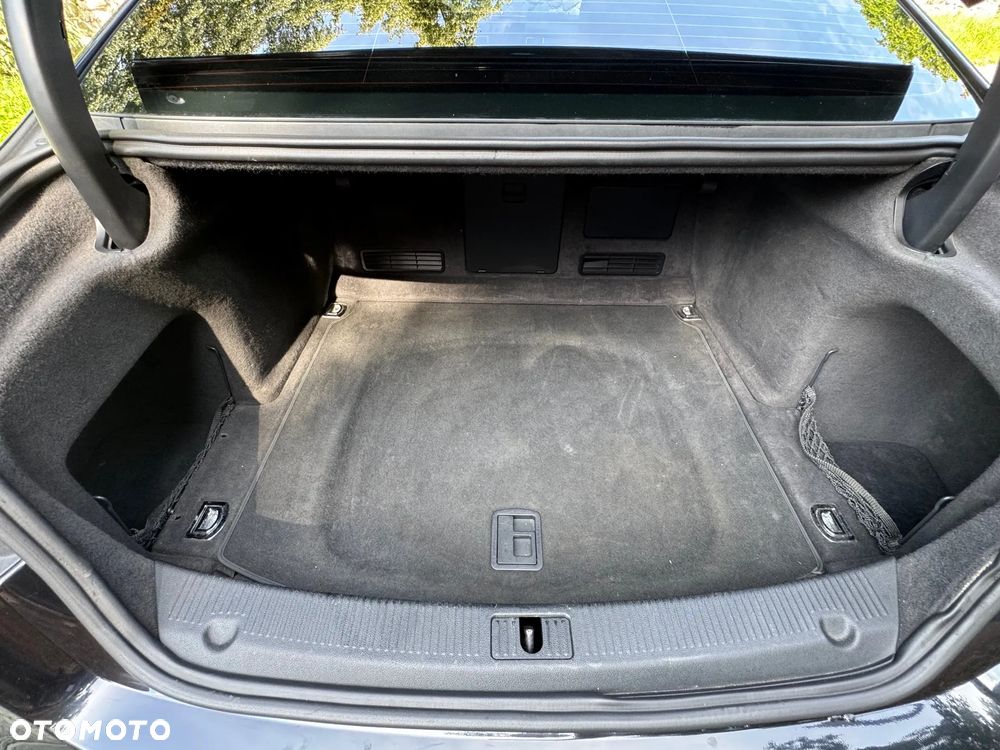 Audi A8 4.2 TDI Quattro - 26