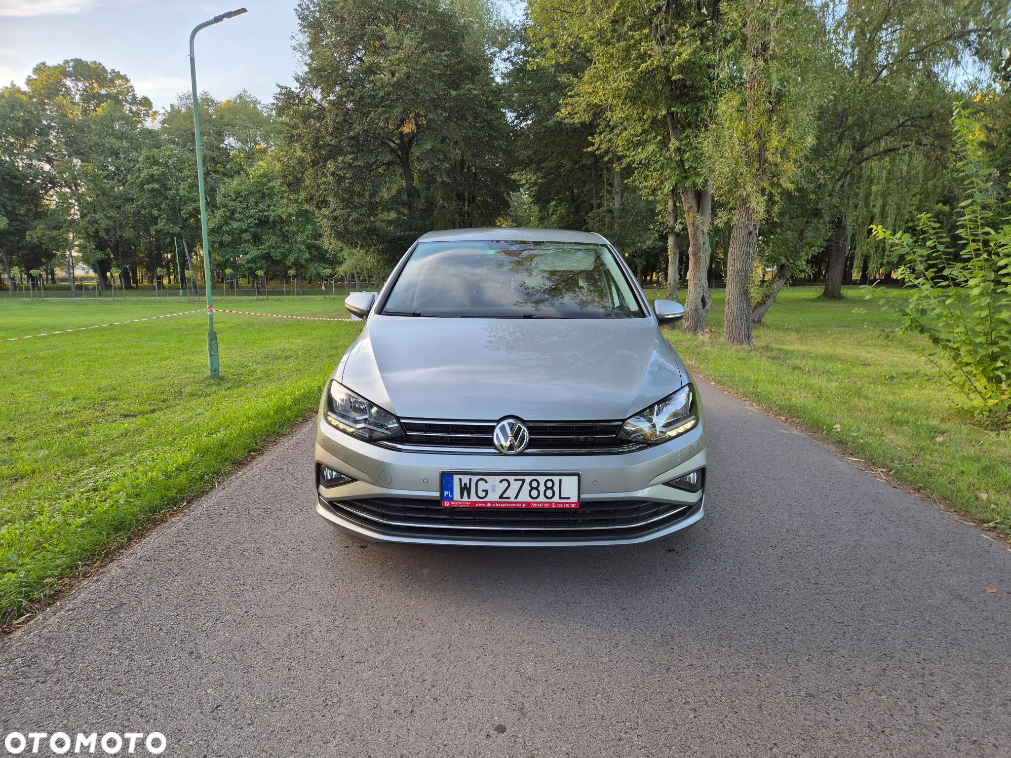 Volkswagen Golf Sportsvan 1.5 TSI ACT DSG Comfortline - 2