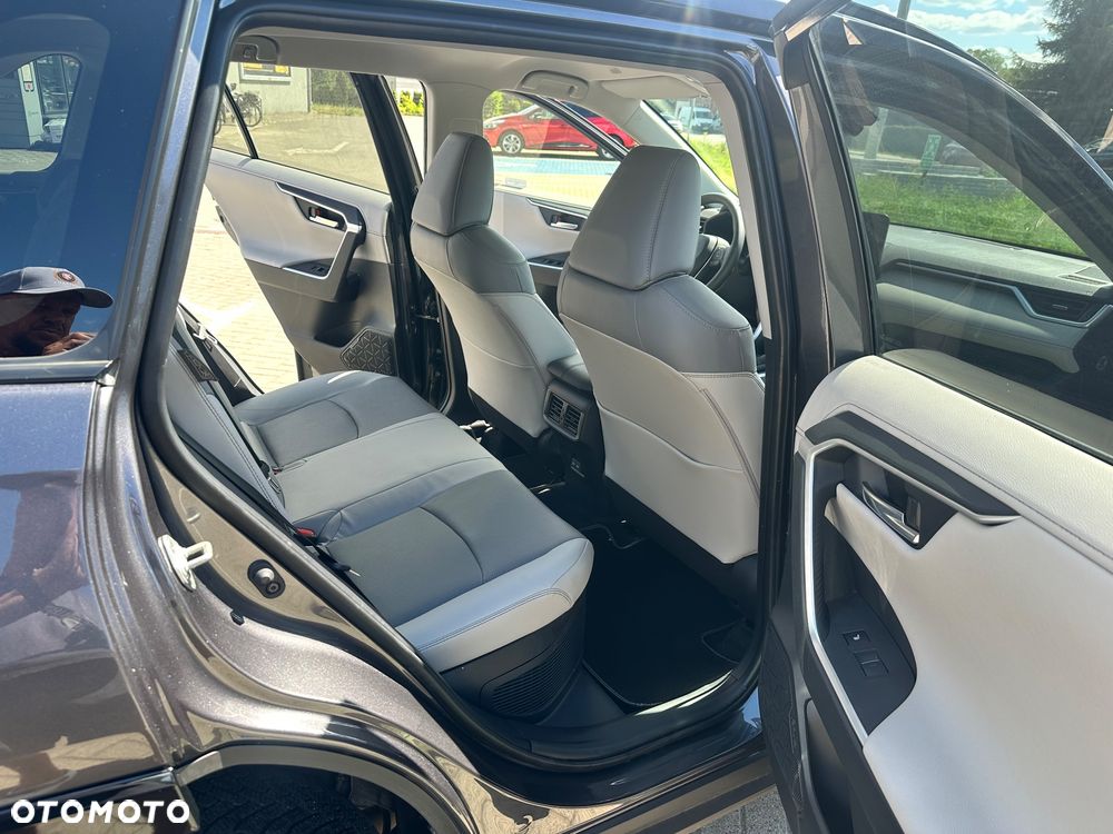 Toyota RAV4 - 20