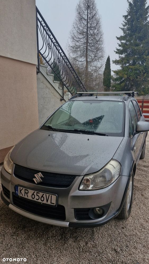 Suzuki SX4 - 1