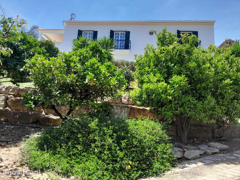 Moradia T3 a 5 minutos Vilamoura - Grande imagem: 3/51