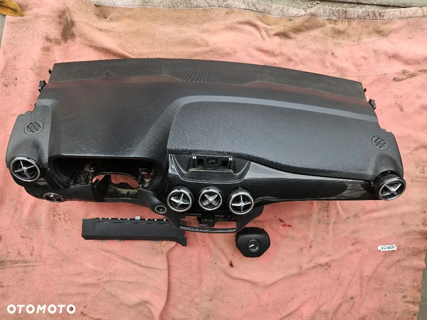 Mercedes B-Klasa w246 3x airbag deska